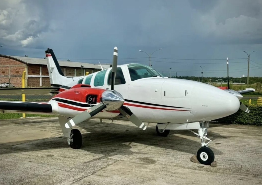 Beechcraft Baron 58 Año 1999